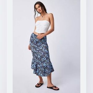 NEW Free People Everything’s Rosie Blue Floral Midi Skirt